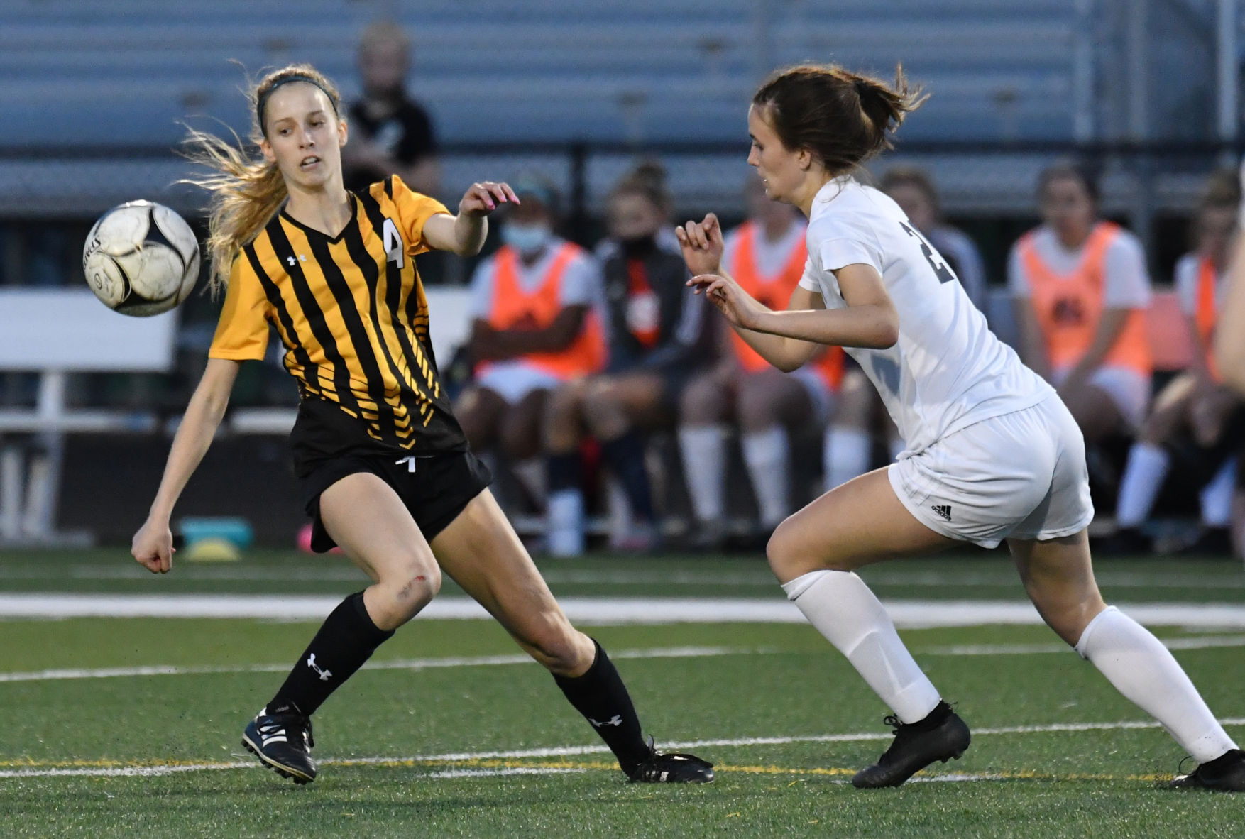 043021-qc-spt-pv-bett soccer-110